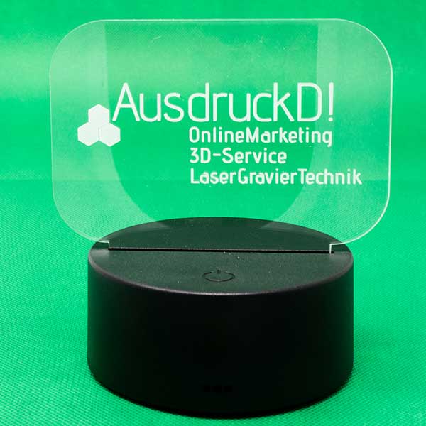 Individuelle Acryl-LED-Leuchte in grüner Beleuchtung