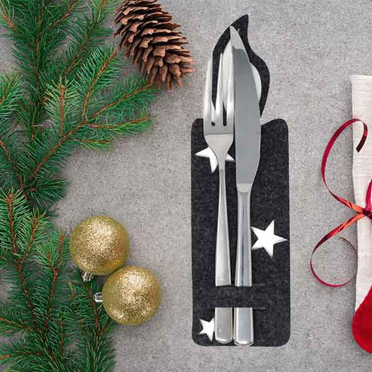 Dunkelgrauer Filz-Besteckhalter Kerze auf einer Weihnachtstafel